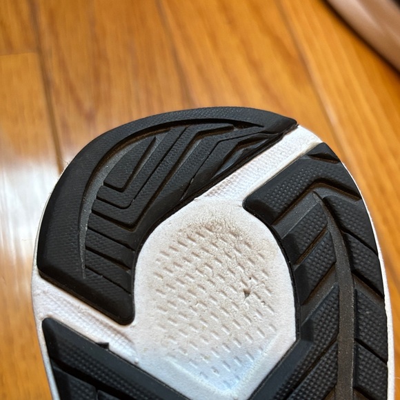 New Balance Black and Leopard slip-on Women's Sneakers, 8 - Picture 11 of 13